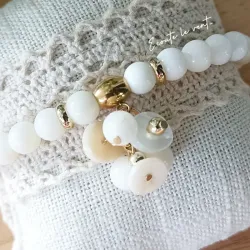 ✨ Bracelet en Nacre et Perles en Acier Inoxydable