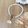 ✨ Bracelet en Nacre avec Breloque Lotus