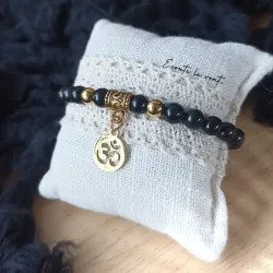 ✨ Bracelet en Obsidienne avec Pendentif Om