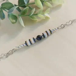 ✨ Collier en Obsidienne et Perles Heishi avec Pendentif Déesse Triple Lune