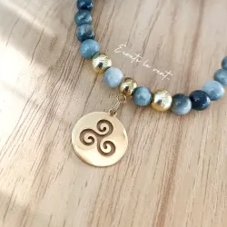 ✨ Bracelet en Œil de Faucon et acier inoxydable avec pendentif Triskel
