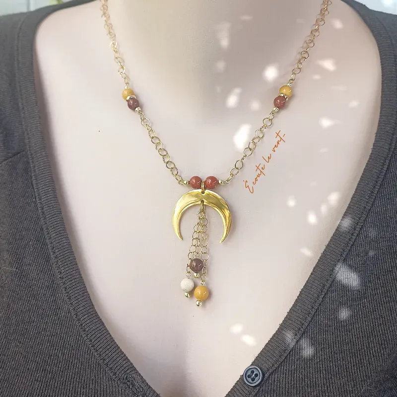 ✨ Collier Lune, en Mokaïte et acier inoxydable doré