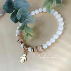 ✨ Bracelet en Nacre et pendentif Ange doré