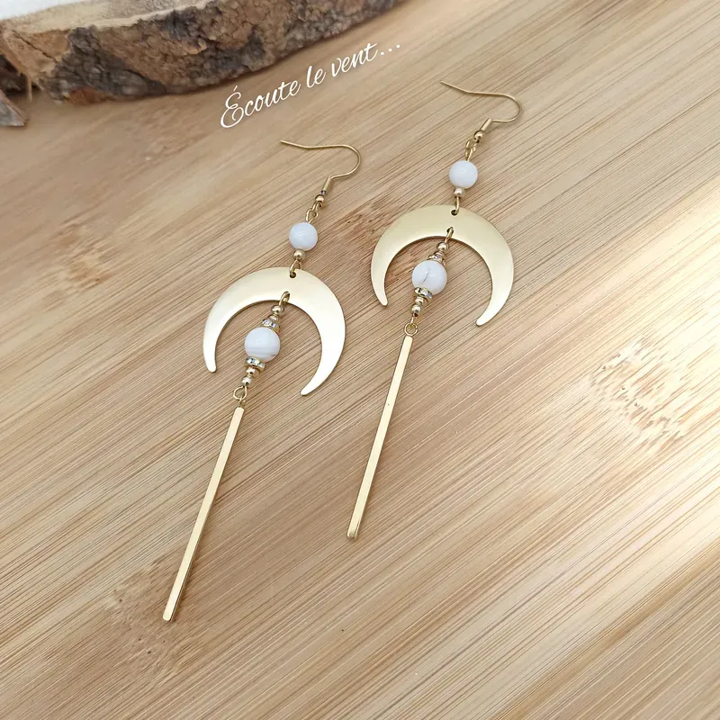 ✨ Boucles d'oreilles lunes dorées et nacre