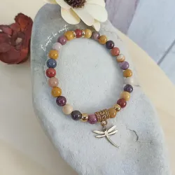 ✨ Bracelet en Mokaïte – Libellule