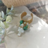 ✨ Bague Large avec Breloque Croix en nacre et Perles en Jade Vert