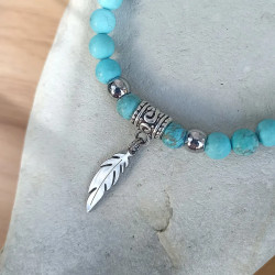 ✨Bracelet en Howlite turquoise – Breloque plume